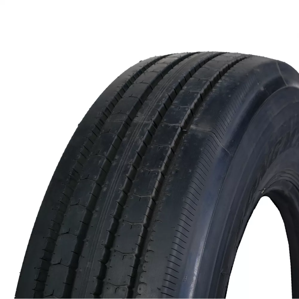 Грузовая шина 295/80 R22,5 Long March LM-216 18PR в Розе