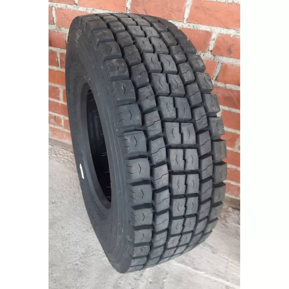 Грузовая шина 305/70 R19,5 Long March LM-329 18PR в Розе